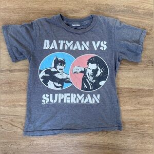 Vintage Batman vs Superman Soft Graphic T-Shirt 4-5 Y